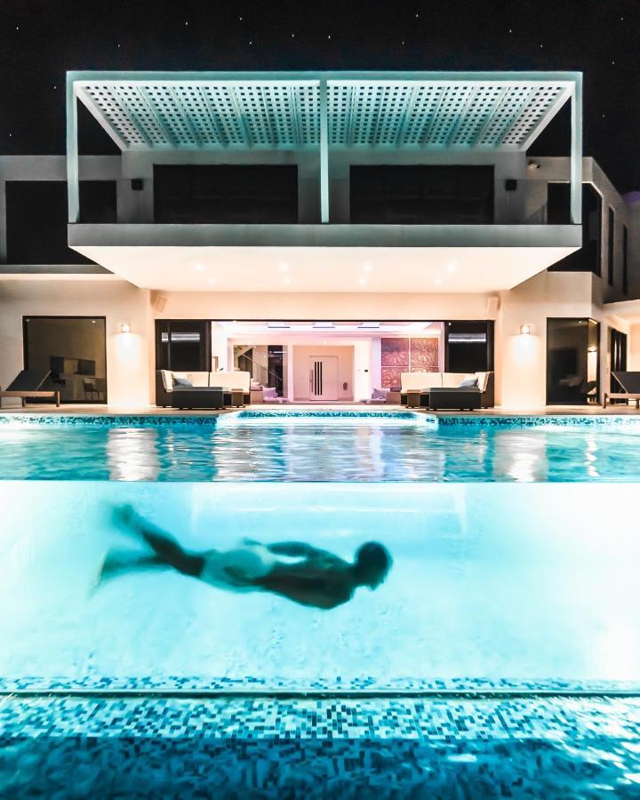 Triton Luxury Villa Providenciales Exterior foto